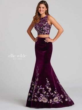 ellie wilde Plum Two-Piece Embroidered Mermaid Gown size 4 nwt
